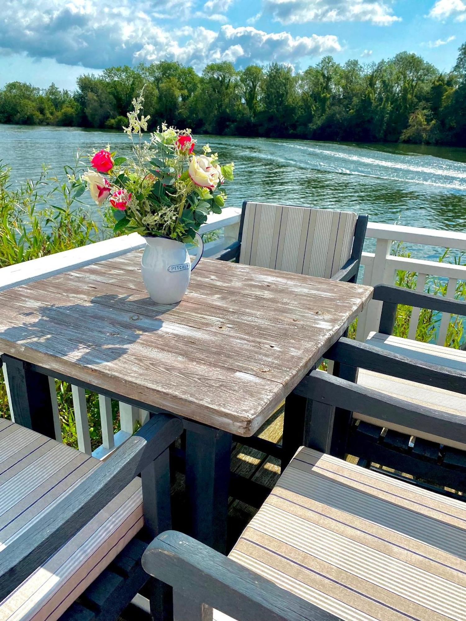 Herons Hideout South Cerney Εξωτερικό φωτογραφία